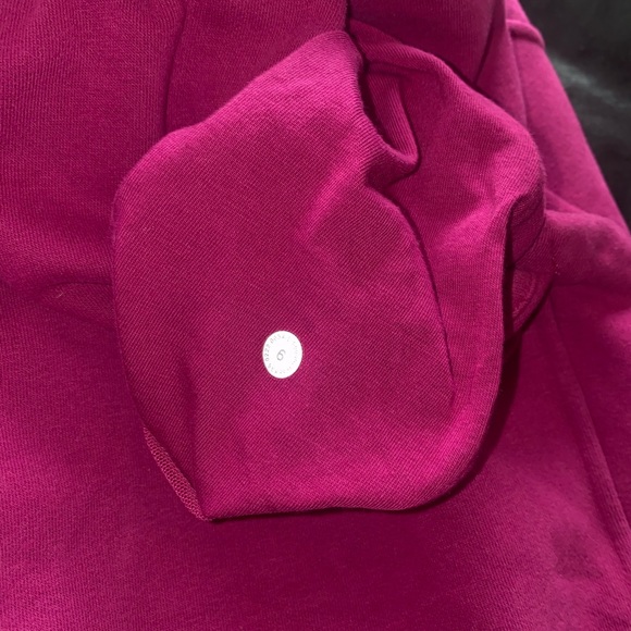 magenta lululemon scuba pants - Picture 2 of 2